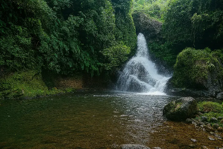 Curug Gede - Air Terjun Megah di Tengah Alam